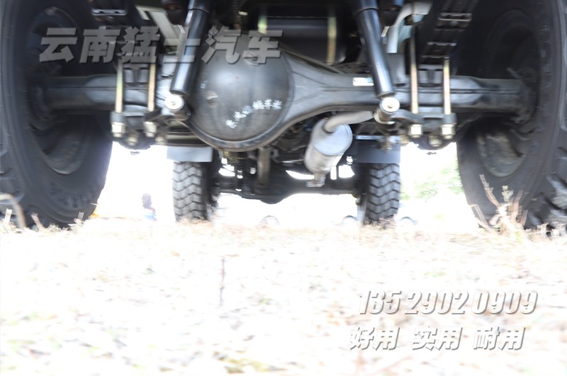 東風(fēng)四驅(qū)越野卡車(chē),東風(fēng)153越野車(chē),EQ2070G載貨汽車(chē),東風(fēng)軍車(chē),越野專(zhuān)用車(chē)