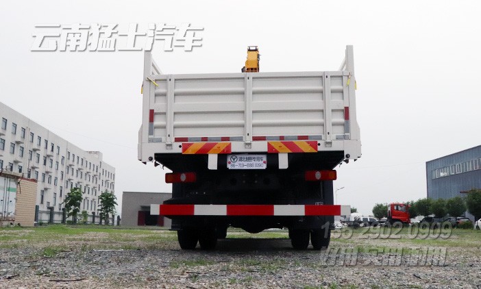 東風(fēng)天錦隨車吊,4*2隨車起重運輸車,徐工5噸隨車吊,東風(fēng)天錦底盤改裝,東風(fēng)專用車廠家