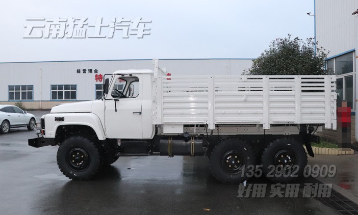東風(fēng)六驅(qū)越野車,東風(fēng)尖頭卡車,四驅(qū)六驅(qū)長頭卡車,東風(fēng)卡車出口,EQ240,6*6越野運(yùn)輸車
