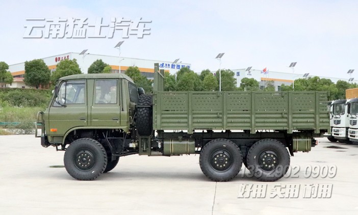 東風越野卡車,雙排卡車銷售,3.5噸越野卡車,EQ2102運兵車,東風四驅(qū)六驅(qū)卡車,東風卡車出口