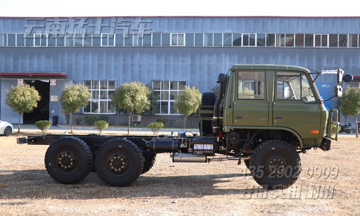 東風六驅(qū)越野底盤,越野專用車底盤,底盤改裝,6*6卡車底盤,卡車銷售出口,EQ2102底盤