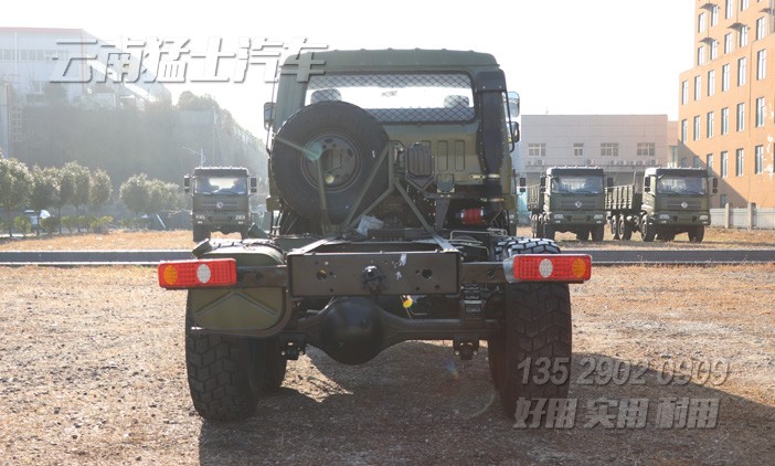 東風六驅(qū)越野底盤,越野專用車底盤,底盤改裝,6*6卡車底盤,卡車銷售出口,EQ2102底盤