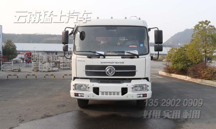 東風(fēng)天錦垃圾車(chē),12方壓縮式垃圾車(chē),環(huán)衛(wèi)垃圾車(chē),廢品回收車(chē),出售東風(fēng)垃圾車(chē),出售12方垃圾車(chē)