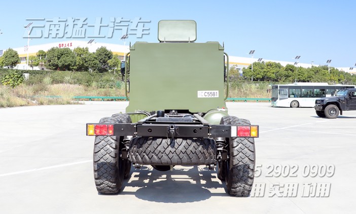 六驅(qū)裝甲車(chē)底盤(pán),定制化專(zhuān)用車(chē),裝甲車(chē)底盤(pán),底盤(pán)設(shè)計(jì)改裝,長(zhǎng)頭越野底盤(pán),越野專(zhuān)用車(chē)底盤(pán)