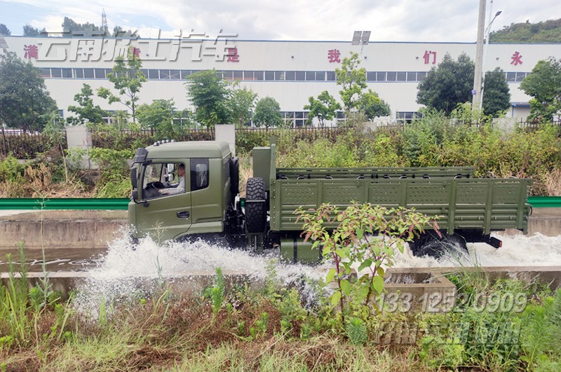 東風四驅六驅,越野卡車,東風卡車,出口卡車,東風車出口,車輛測試