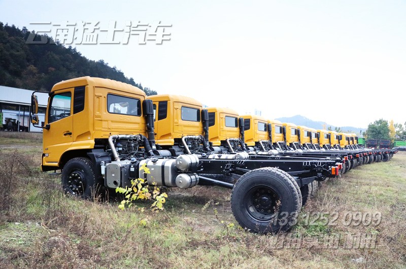 東風(fēng)天錦底盤,DFH3180B2,東風(fēng)底盤出口,車輛出口,車輛報關(guān),底盤車改裝