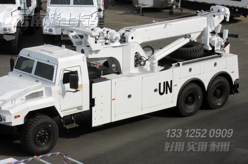 國(guó)際維和,反恐演練,六驅(qū)裝甲車,越野專用車,專用車定制,出口專用車,運(yùn)兵車、救援車、服務(wù)車