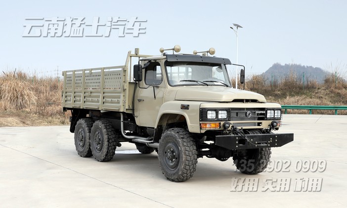 EQ240,東風(fēng)六驅(qū)越野卡車,6*6長(zhǎng)頭運(yùn)兵車,長(zhǎng)鼻子卡車,出口越野載貨車