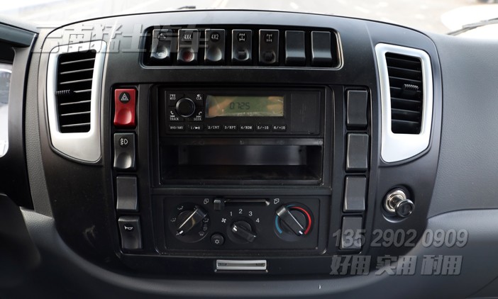 新款卡車(chē)底盤(pán),六驅(qū)卡車(chē),越野車(chē)底盤(pán),專(zhuān)用車(chē)改裝,6*6出口型卡車(chē),平頭2082,后八輪越野車(chē)