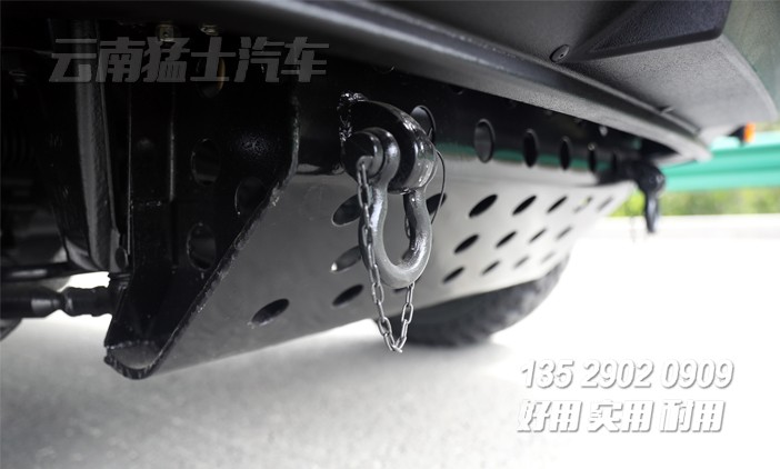 3噸卡車(chē),雙排依維柯,依維柯2045,四驅(qū)雙排貨車(chē)