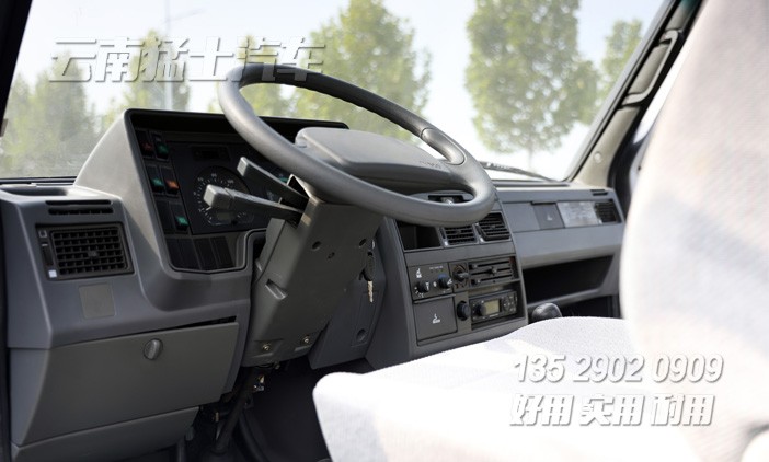 NJ2045,依維柯四驅(qū)底盤,房車專用底盤,加長(zhǎng)寬房車底盤,依維柯房車改裝,旅居車廠家定制,越野型房車