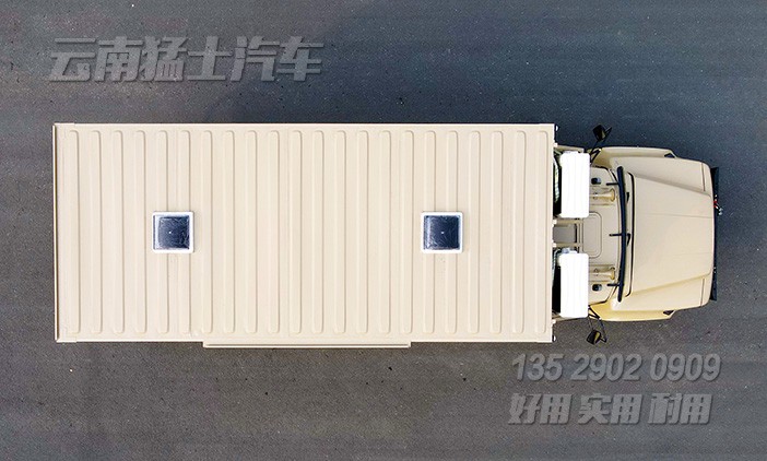 EQ2100越野廂卡,東風(fēng)6*6廂式車,六驅(qū)尖頭卡車,多用途越野專用車,戶外移動(dòng)辦公車,移動(dòng)方艙車,野外露營車,瓦楞板廂式車