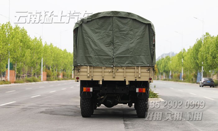 EQ2102N,東風(fēng)雙排卡車,東風(fēng)153高配,3.5噸柴油運輸車,全驅(qū)越野卡車,平頭雙排越野車